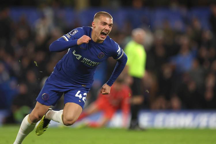 恐怖阵容深度！雷霆13人出场全部得分，12人有三分入账