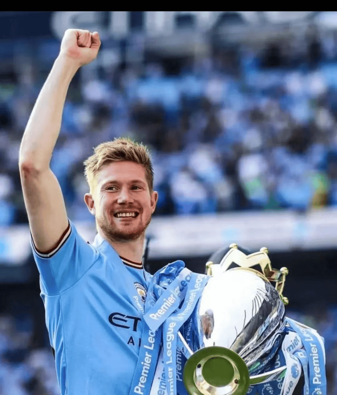 环足奖年最佳男足俱乐部候选：巴黎、切尔西、巴萨、拜仁在列