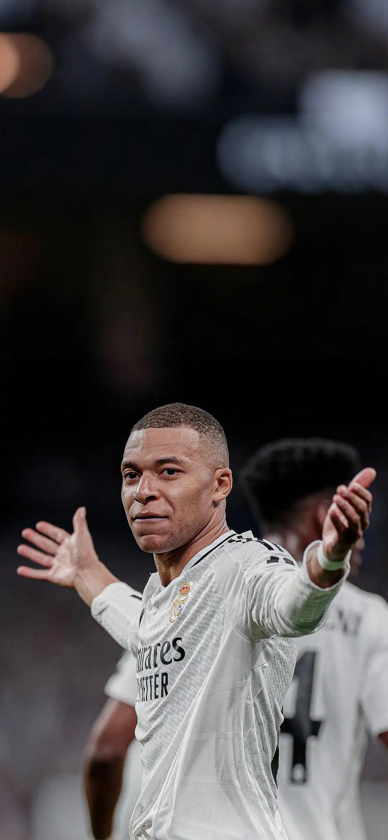 足球传控体系的核心逻辑